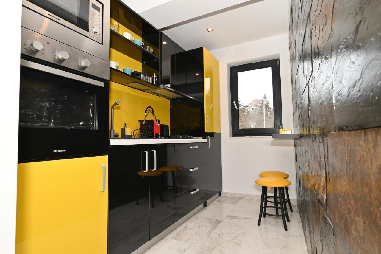 R&B Apartments Predeal Eksteriør billede
