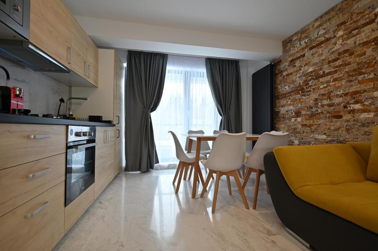 R&B Apartments Predeal Eksteriør billede