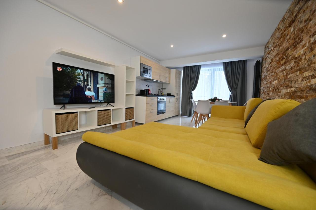 R&B Apartments Predeal Eksteriør billede
