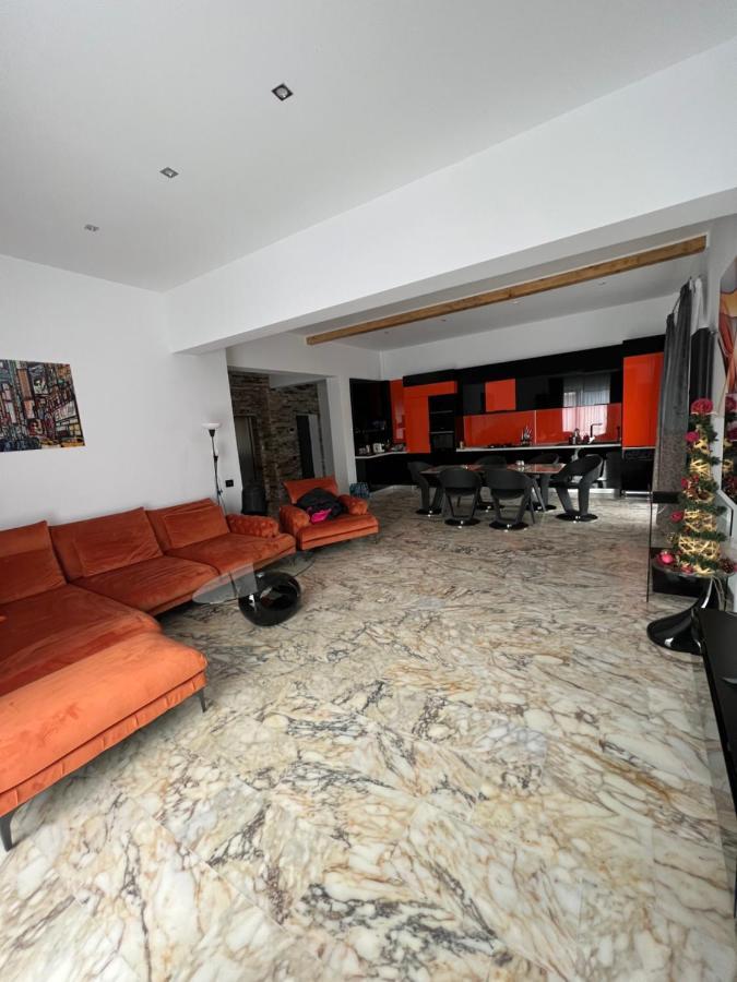 R&B Apartments Predeal Eksteriør billede
